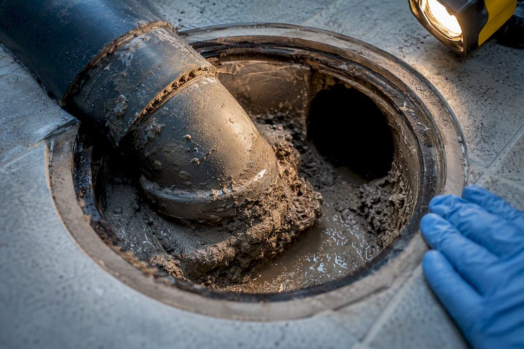Act Within an Hour on Cement in Your Drain, Fast Triage for Homeowners